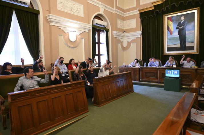 28-05-22 VotaciOn del equipo de Gobierno en la sesiOn plenaria.jpg