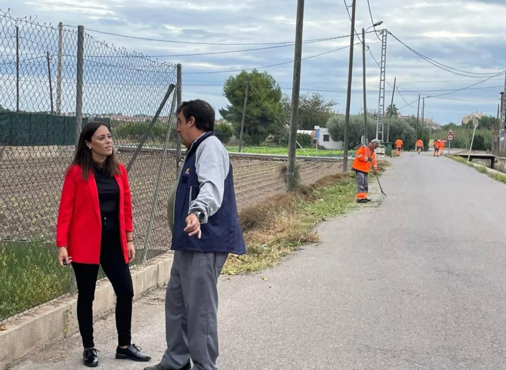 Castelló posa en marxa per primera vegada en la seua història un servei de neteja de séquies millorant l'entorn de la Marjalería