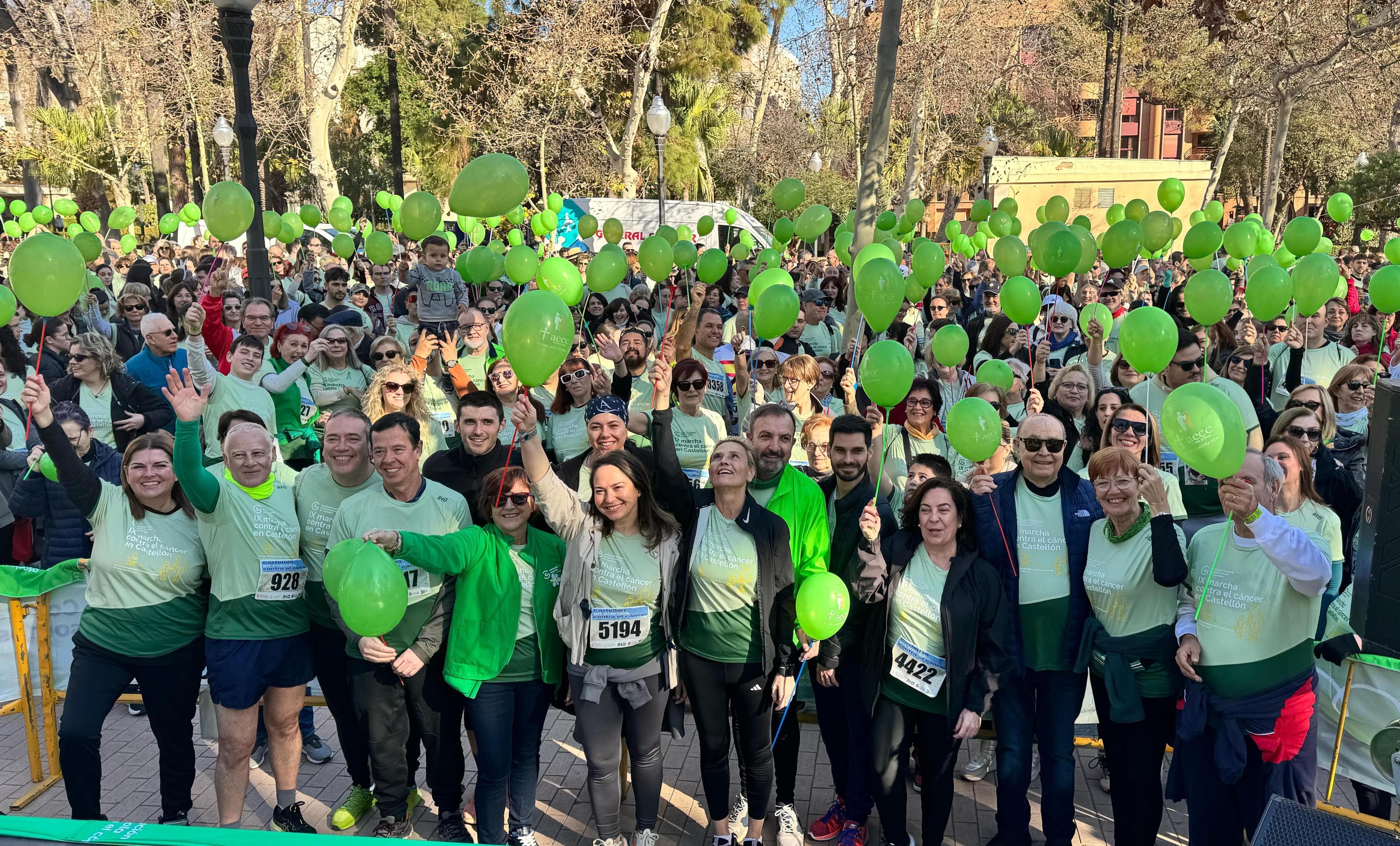 Hurtado: “La gran marea verde castellonense evidencia la unión entre deporte y solidaridad en la lucha de todos contra el cáncer”