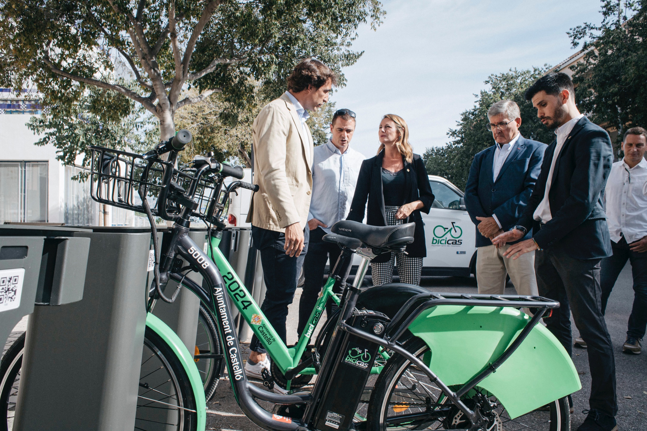 Begoña Carrasco presenta la renovación del servicio del Bicicas que instalará 60 bases modulares y pondrá en la calle 500 nuevas bicicletas antes de finalizar el año