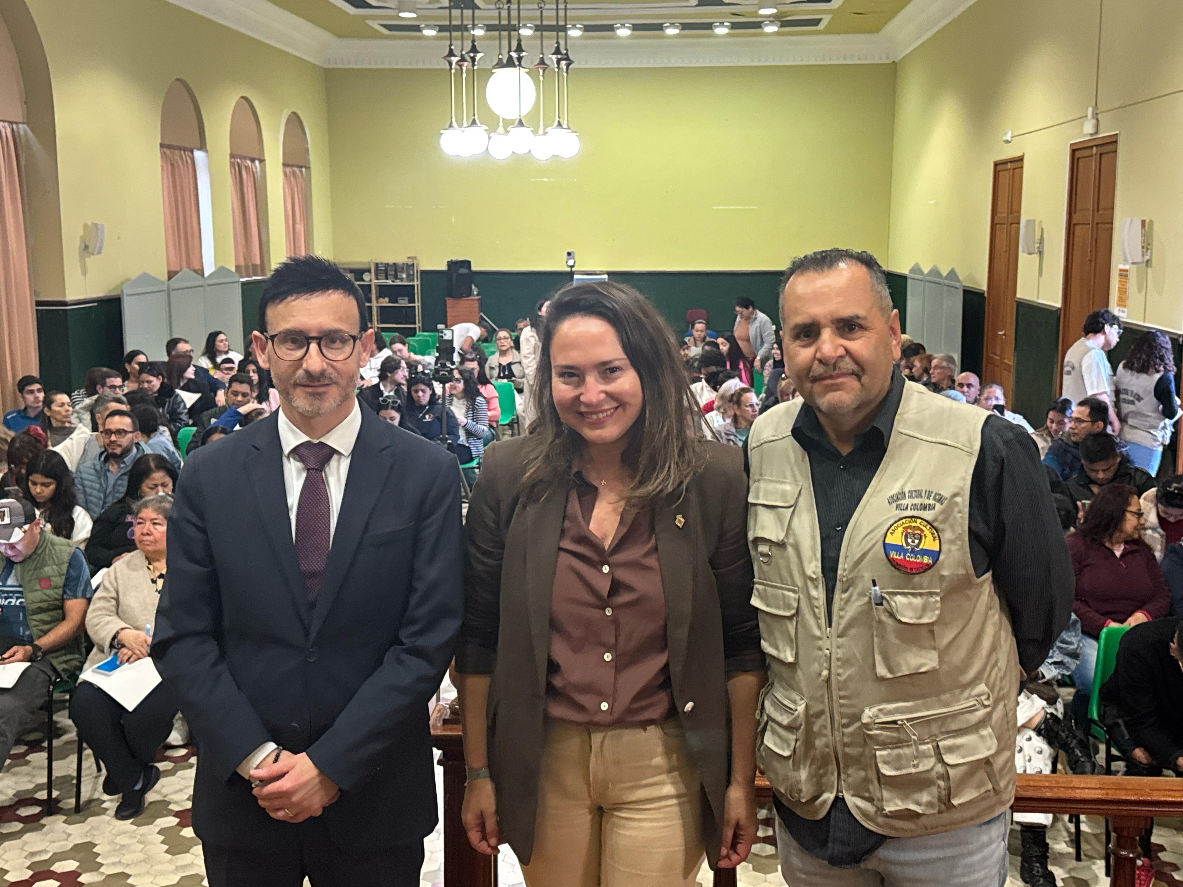 La concejalía de Bienestar Social impulsa una jornada informativa pionera para acercar la reforma de la Ley de Extranjería