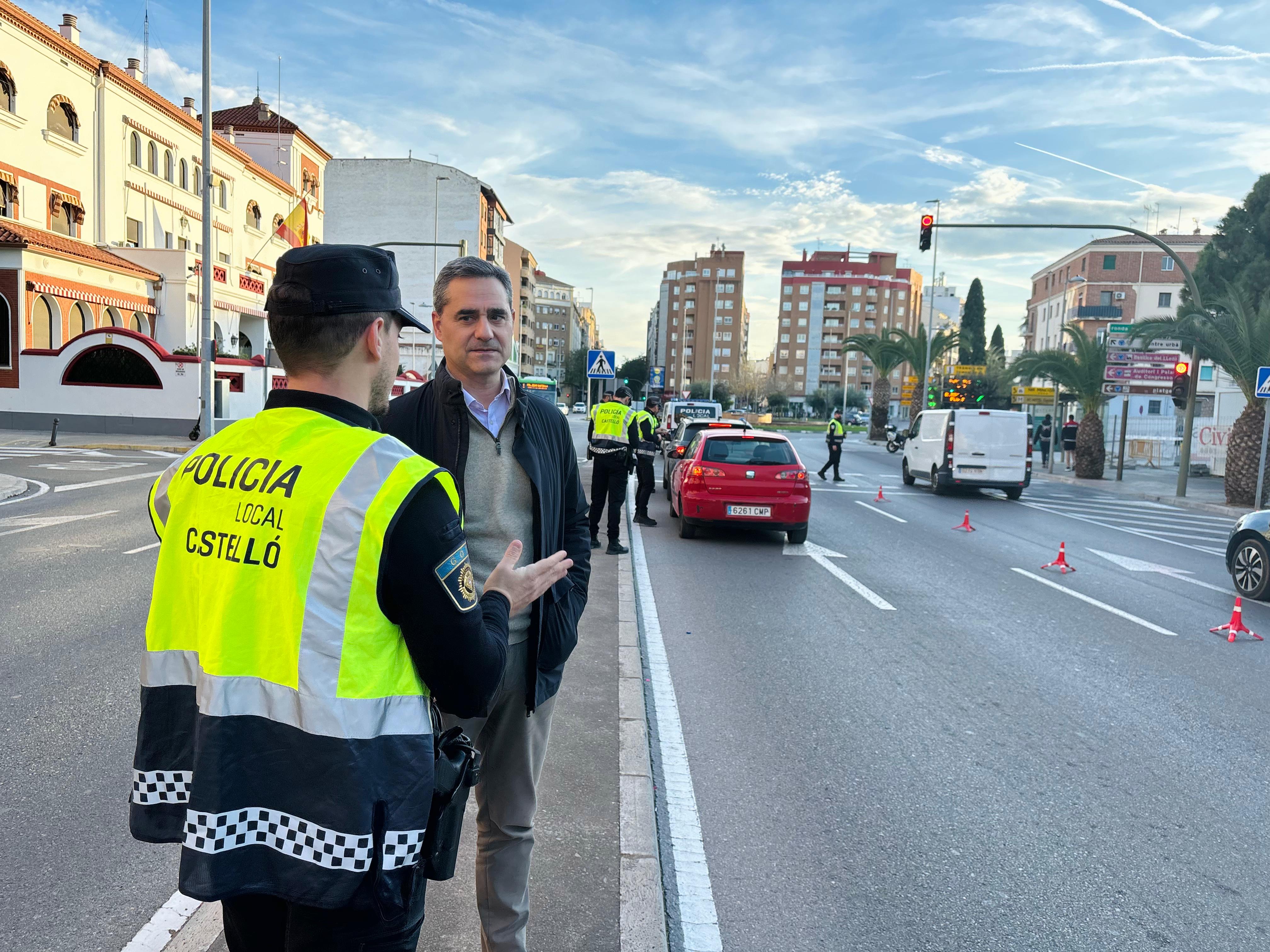 La Policia Local de Castelló intensifica els controls d'alcohol i drogues per a garantir la seguretat viària durant Nadal