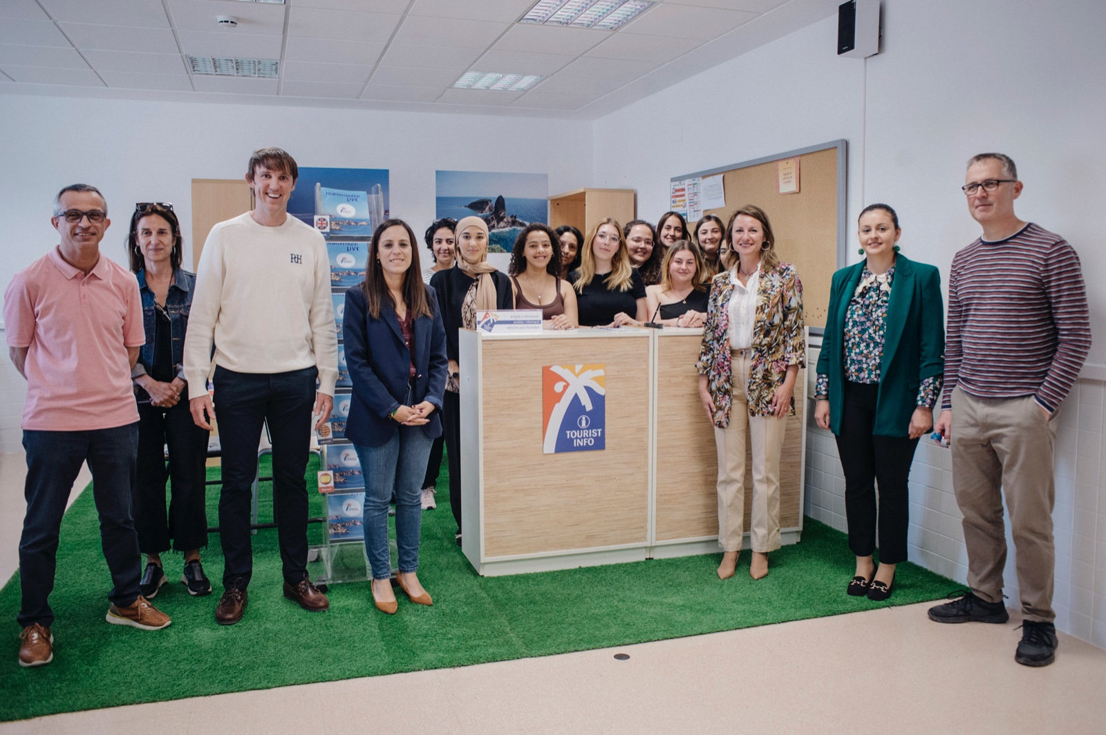 L'Ajuntament comptarà amb alumnes de Turisme del Centre de Formació Professional del Grau per a les visites guiades a col·legis i associacions de majors