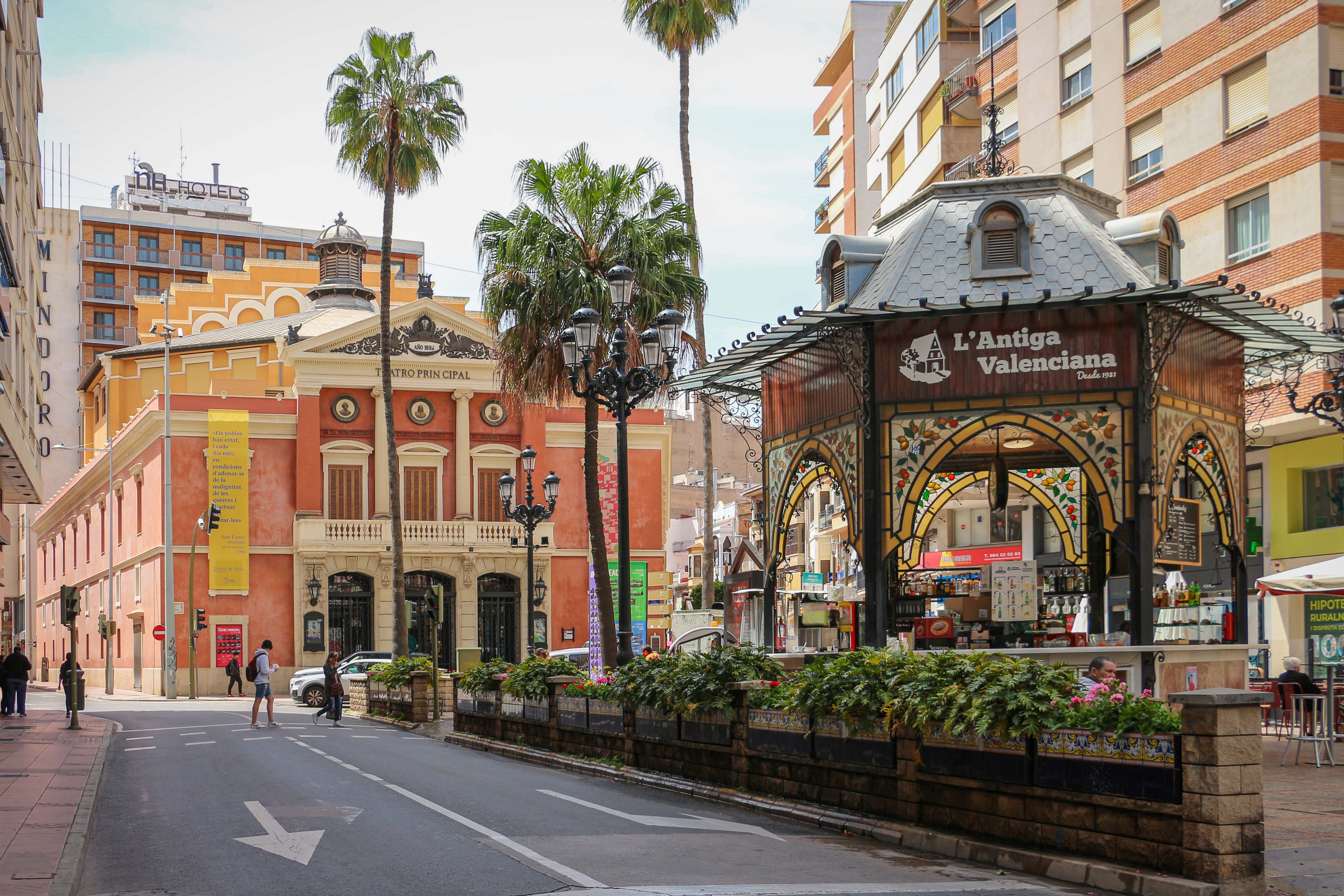 Castelló inicia aquest dilluns les obres per a transformar la plaça de la Pau en un espai més per als vianants i accessible