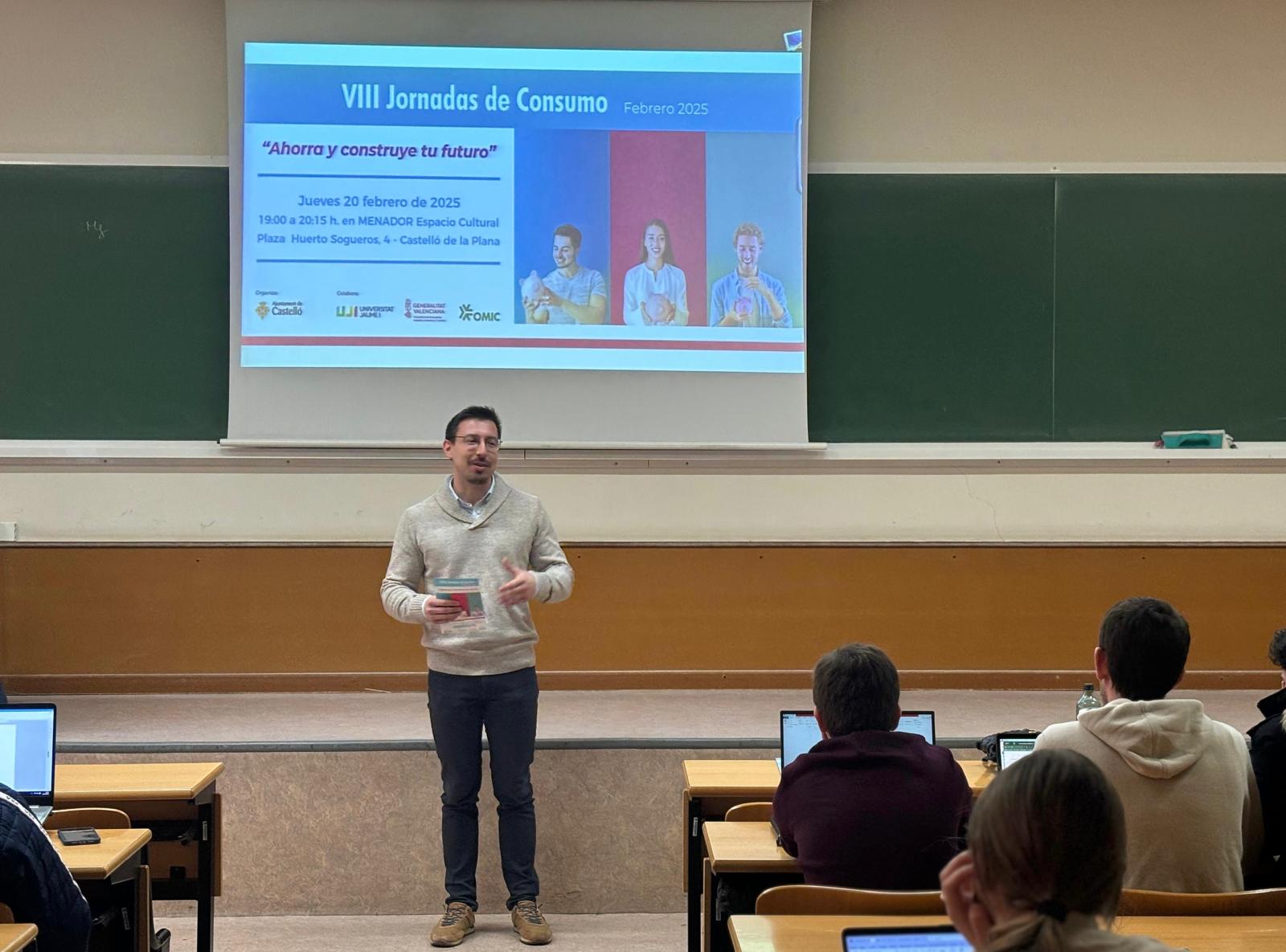 Castellón impulsa la educación financiera con una charla en la UJI dentro de la VIII edición de las Jornadas de Consumo