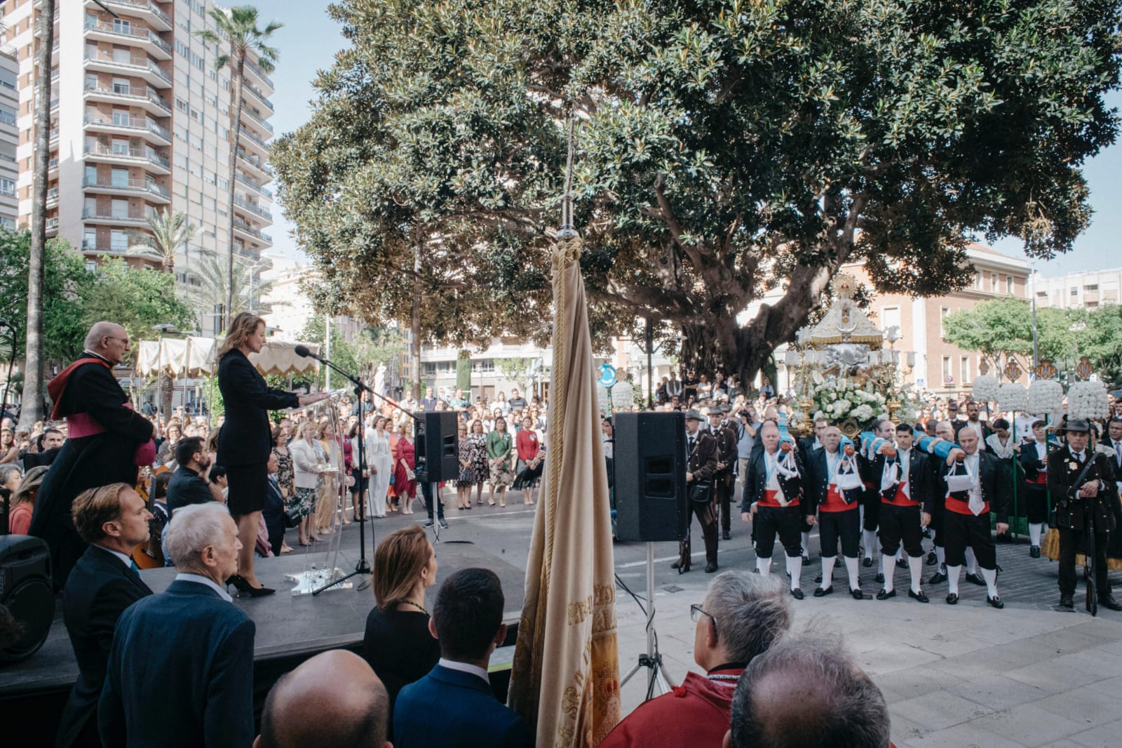 La alcaldesa homenajea a la Mare de Déu del Lledó ensalzando la fortaleza frente a las adversidades