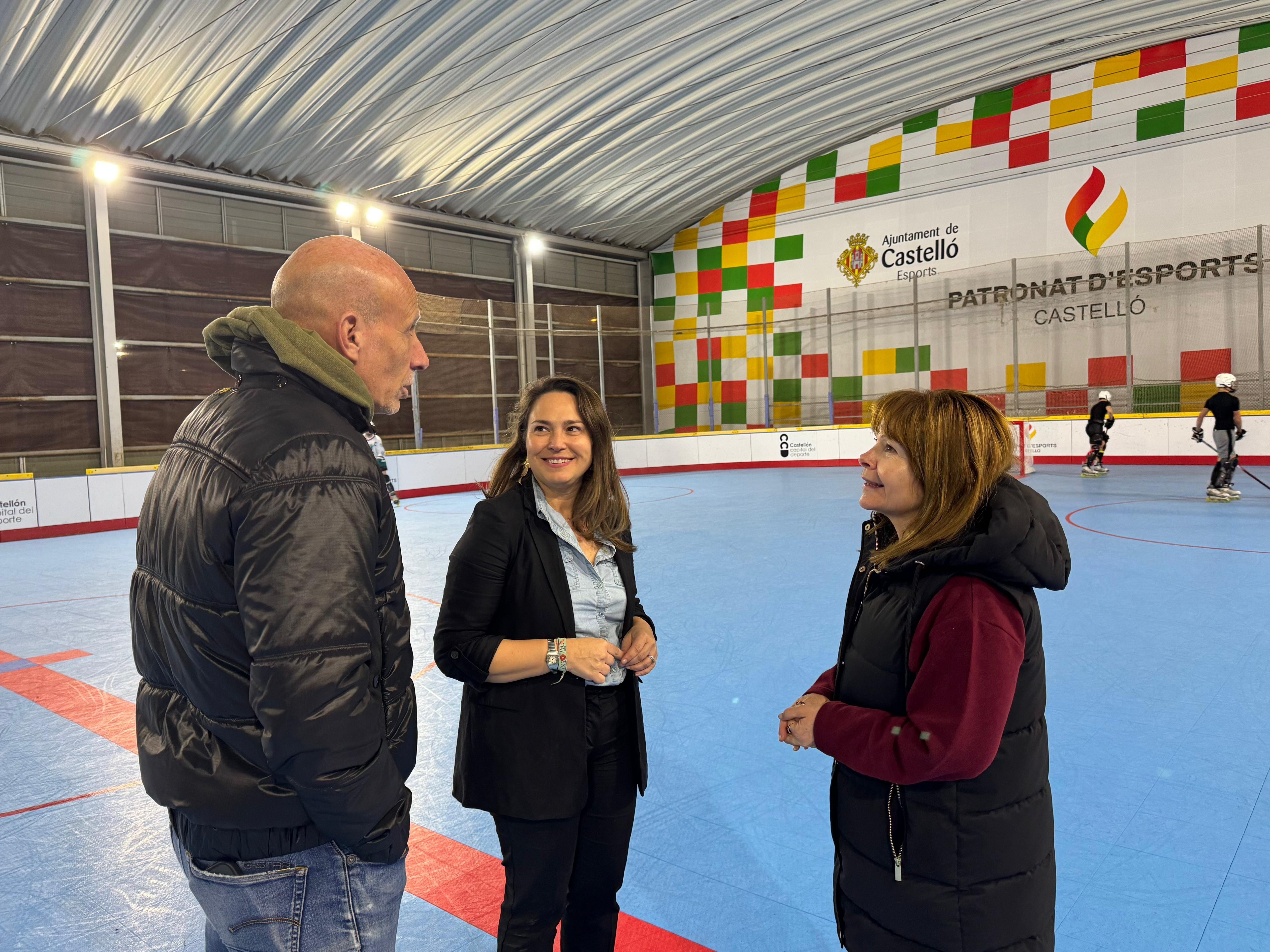 El Patronato de Deportes invierte cerca de 67.000 euros en el pabellón de hockey patines en línea mejorando su seguridad